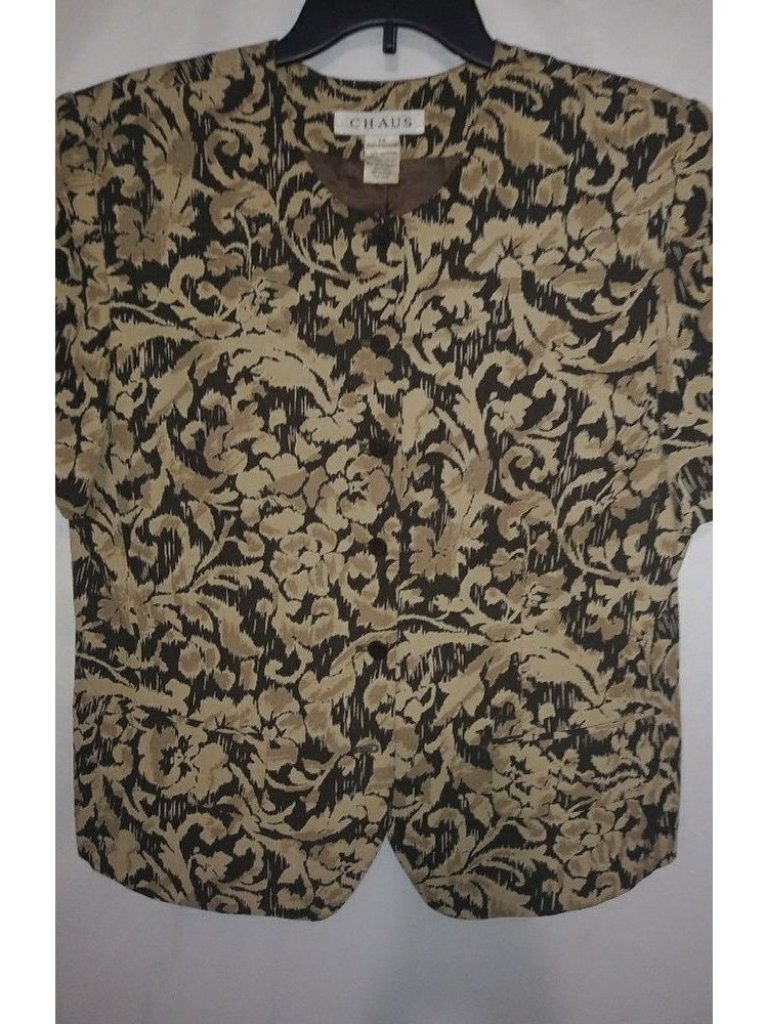 Chaus 14 Jacquard Short Sleeve Button Front Jacket Plus In Gold Black